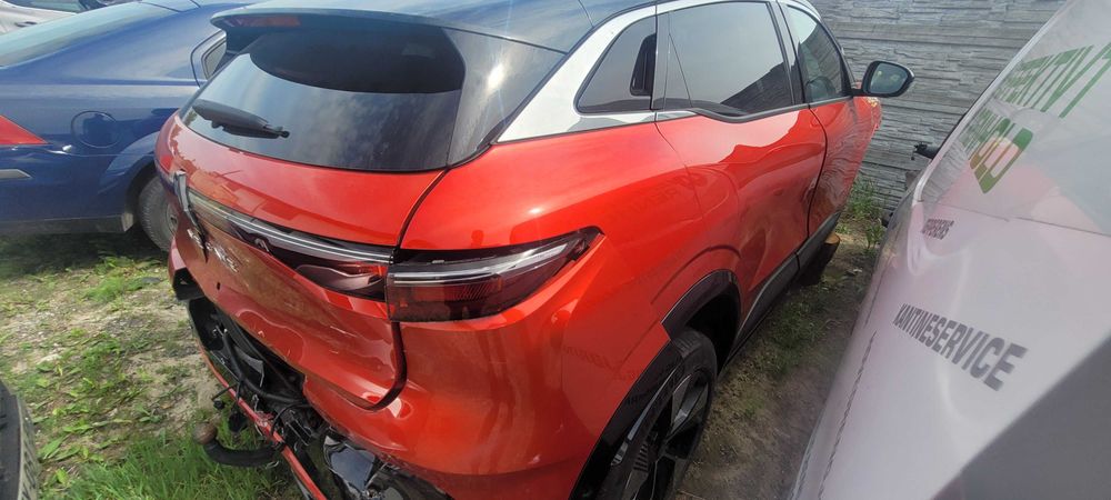 Renault Megane etech ev60 Samochód na części 2023