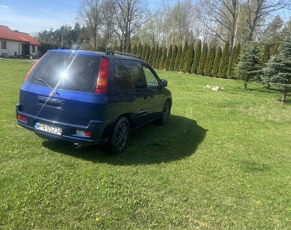 Sprzedam samochód Mitsubishi Space Runner 150 tyś przebieg