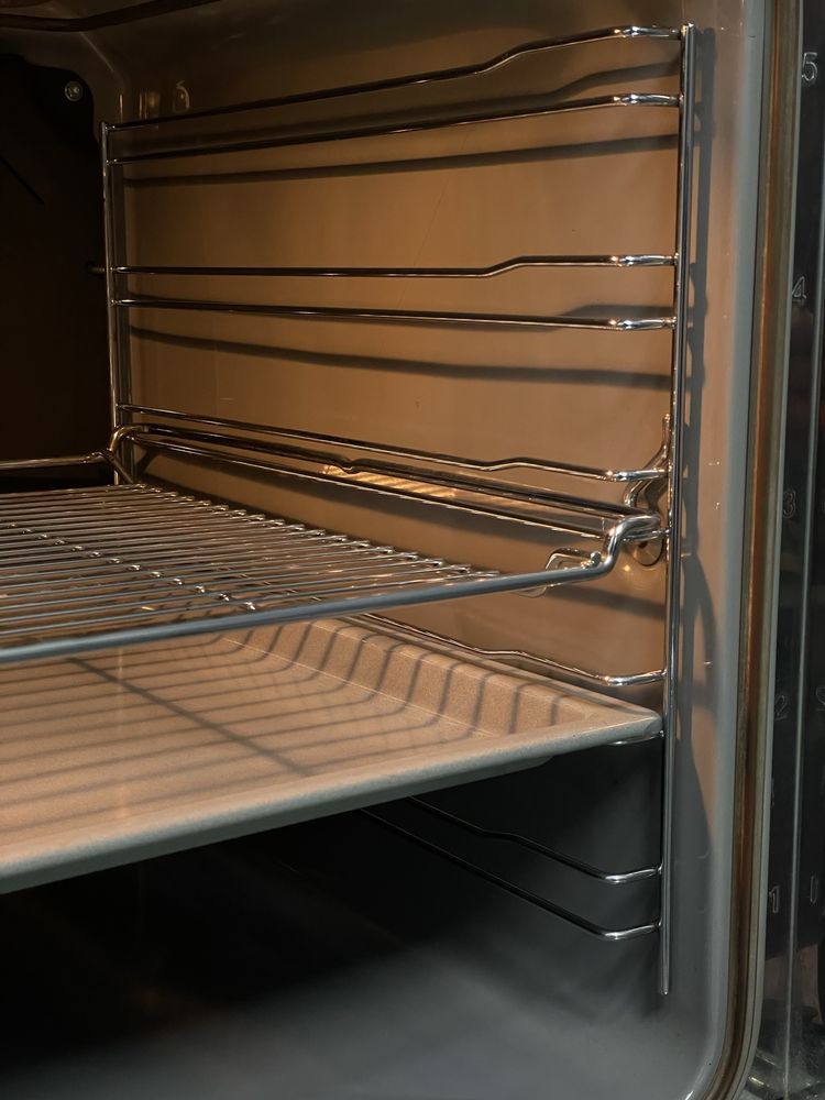 ЯКІСНА Духова шафа MIELE H 4710 B ПРЕМІУМ  Стандартні програми ІДЕАЛ