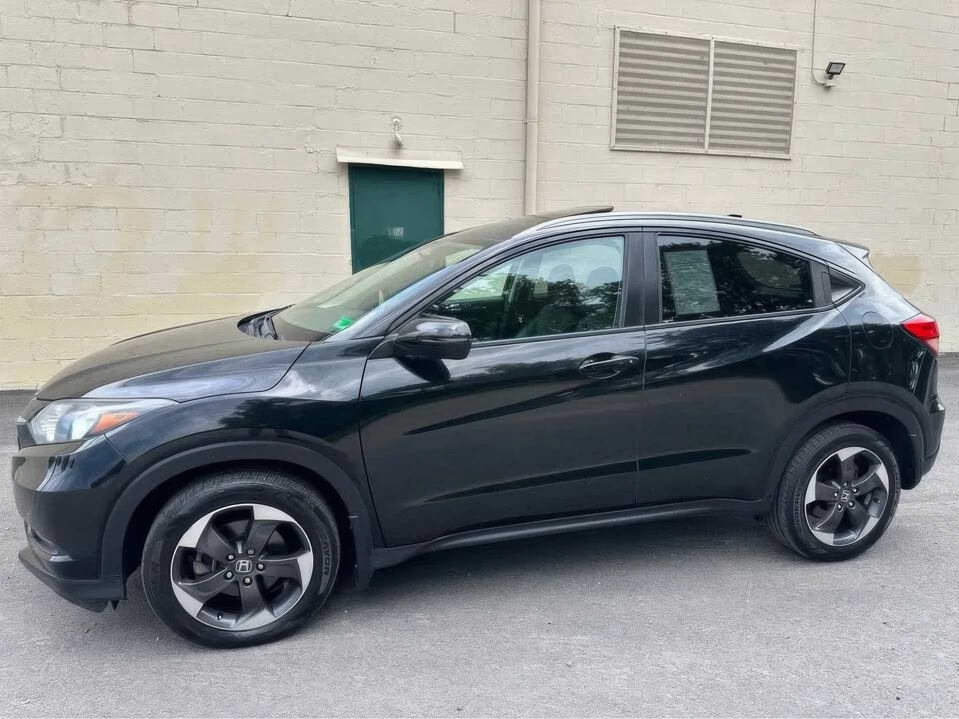 2018 Honda HR-V EX-L AWD with Navigation