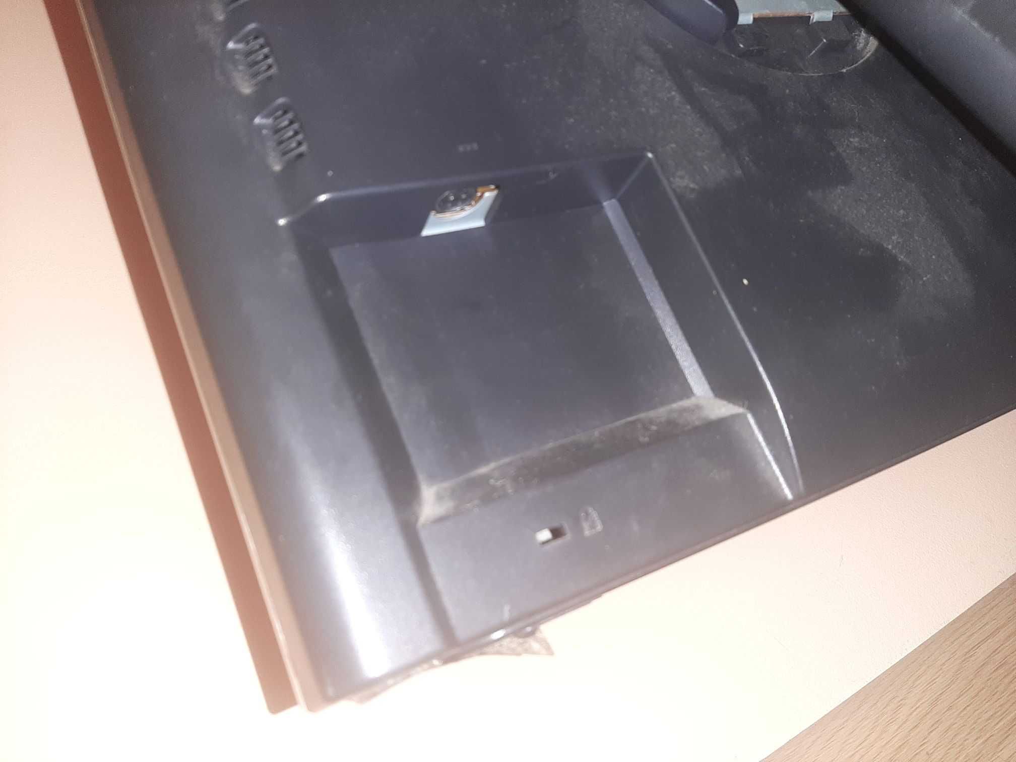 Monitor Compaq 1720 + podnośnik (nóżka)