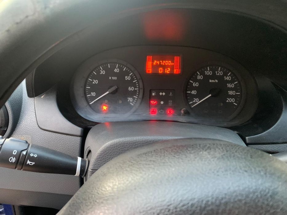 Дачія Логан 1,6 газ/бенз 2009 року