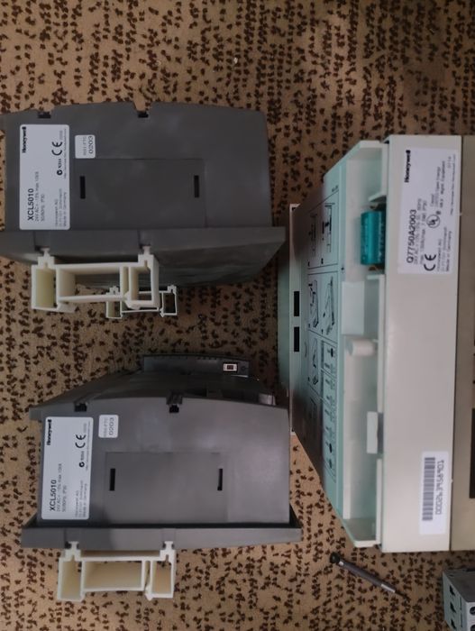 Honeywell XFL521B,XFL523B,XFL524B,XSL511,XCL5010,Q7750A2003
