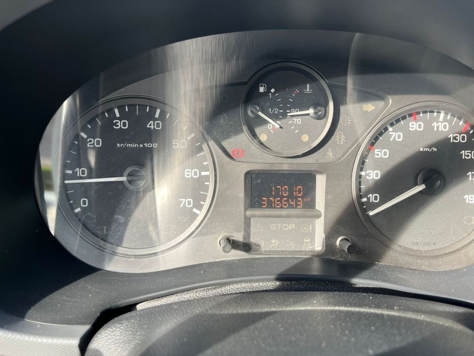 Peugeot partner 3 lugares 1.6 hdi