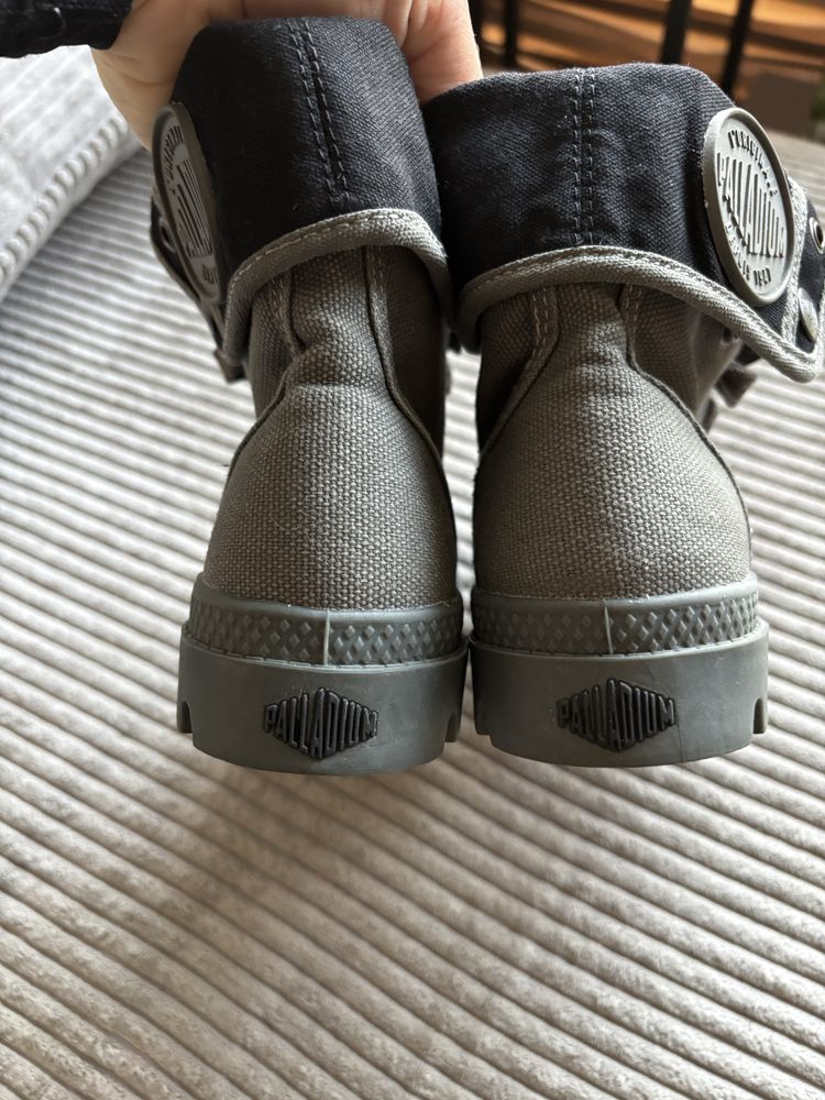 Sprzedam buty Palladium 37 SPRZEDAM damskie uniwersalne