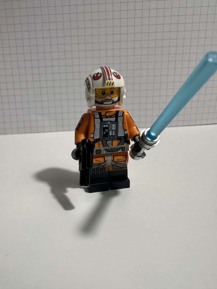 Figurka lego luke Skywalker sw1267 z ucs 75355