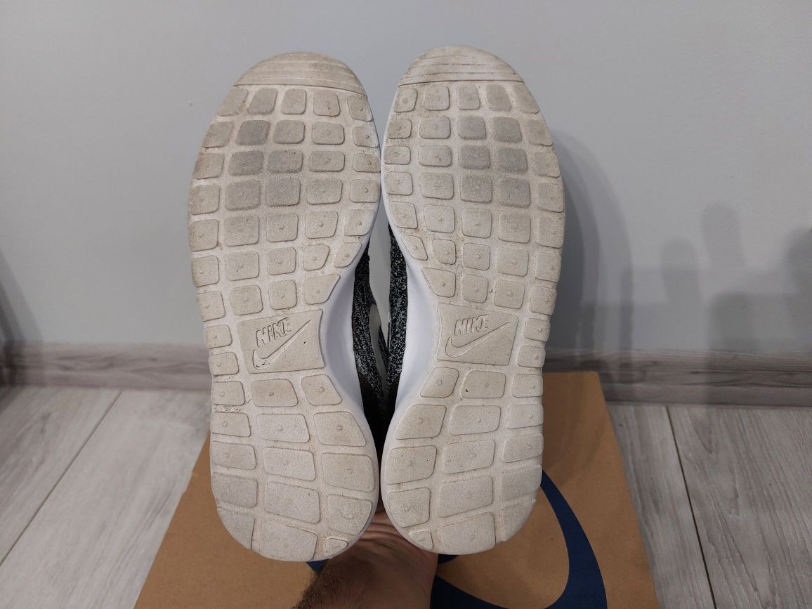 Buty damskie Nike Roshe One Flyknit rozmiar 38.