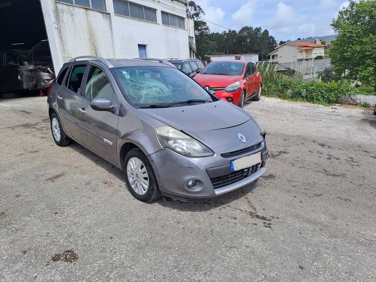 Renault clio 1.2 break  2009