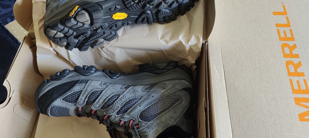 Botas Merrell caminhada moab 3 mid gore-tex 43,5