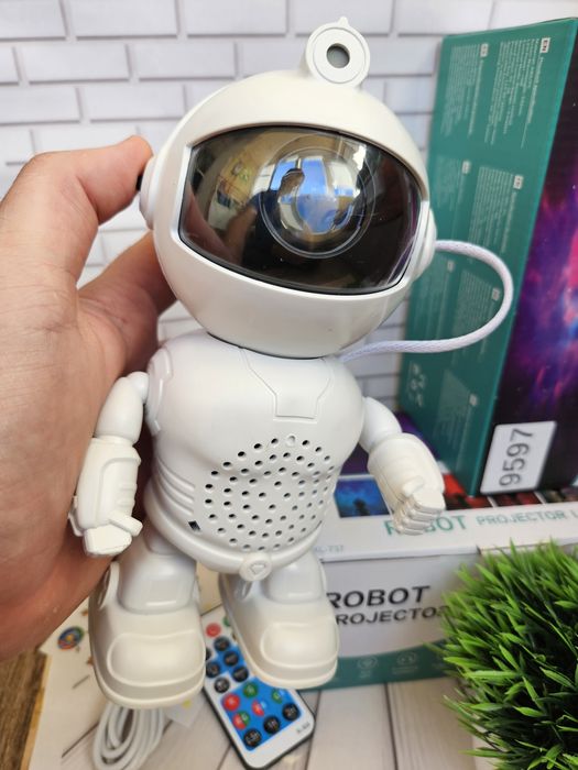 Космонав астронавт з блютуз ночник проектор на подарок дітям