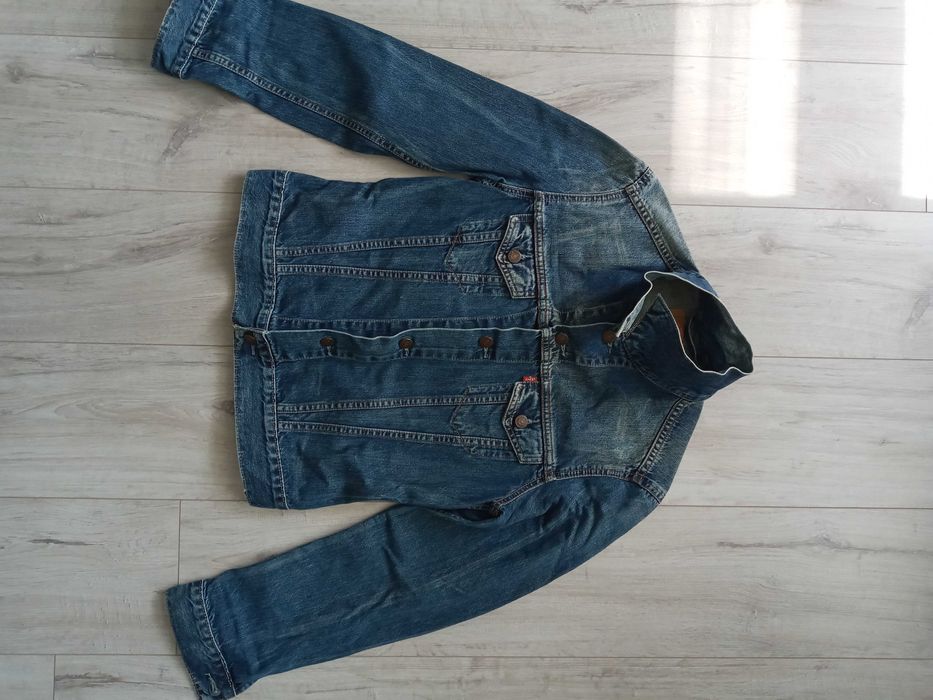 Фирменная джинсовка levis