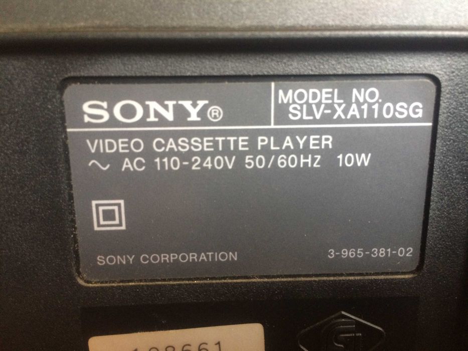 Кассетный видео плеер Sony SVL-XA110