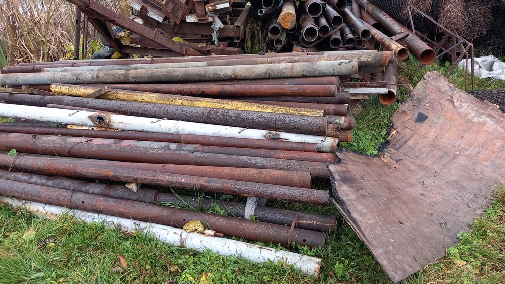 Продаються труби