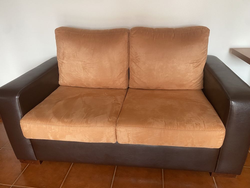 Sofá-cama como novo