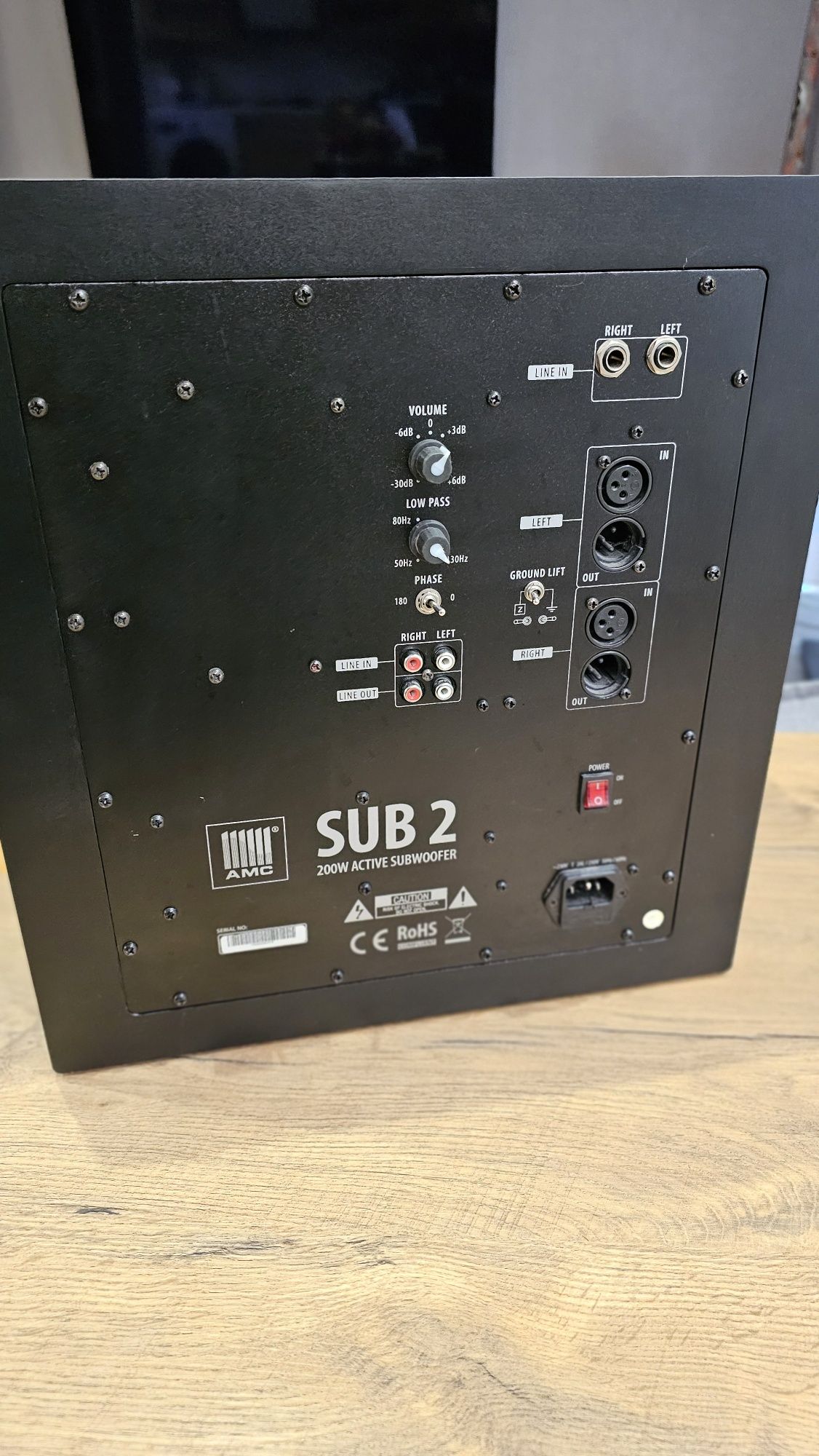 AMC SUB 2 – Subwoofer Aktywny