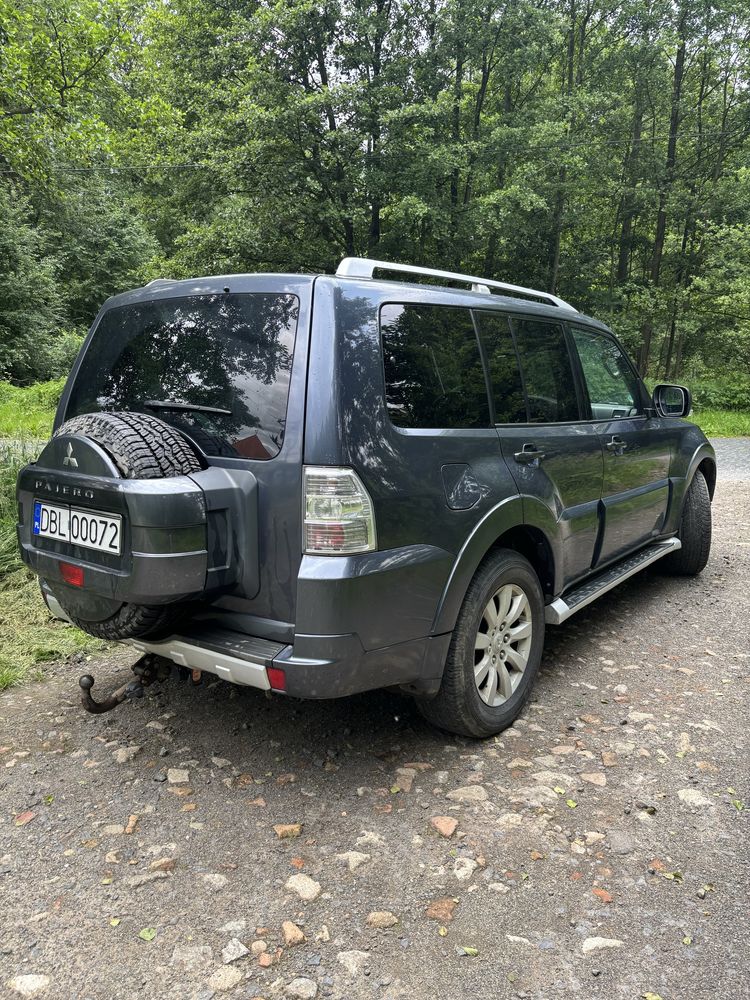 Mitsubishi Pajero IV 3.2 DID