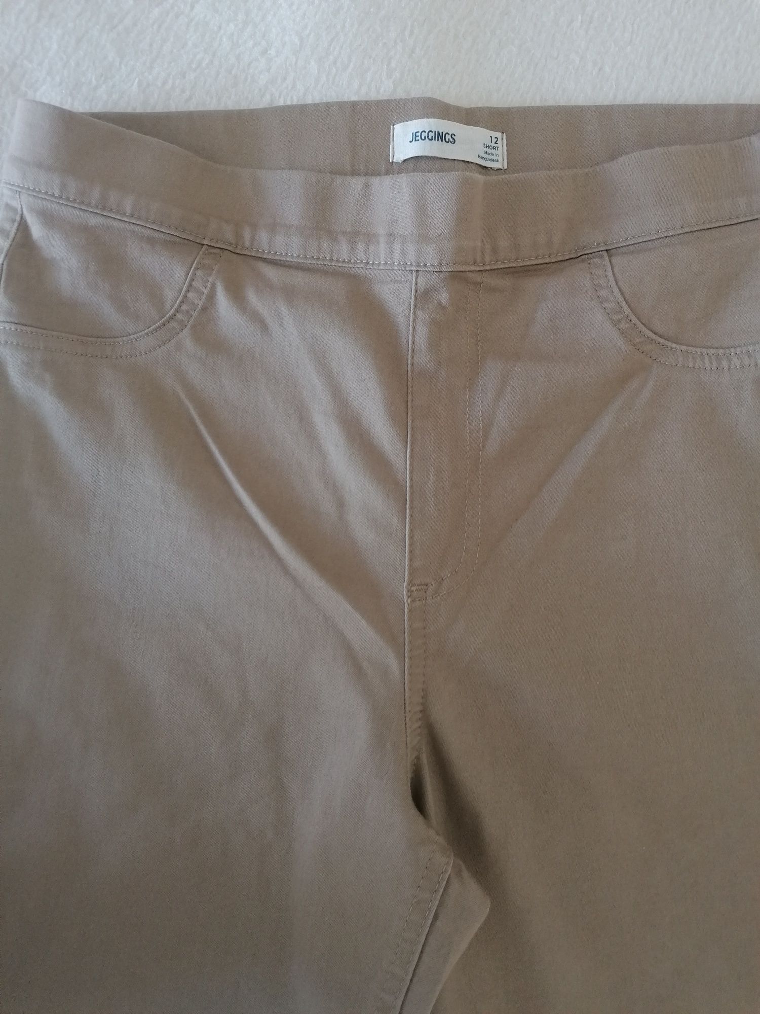 NIE NOSZONE Legginsy beżowe M&S 40