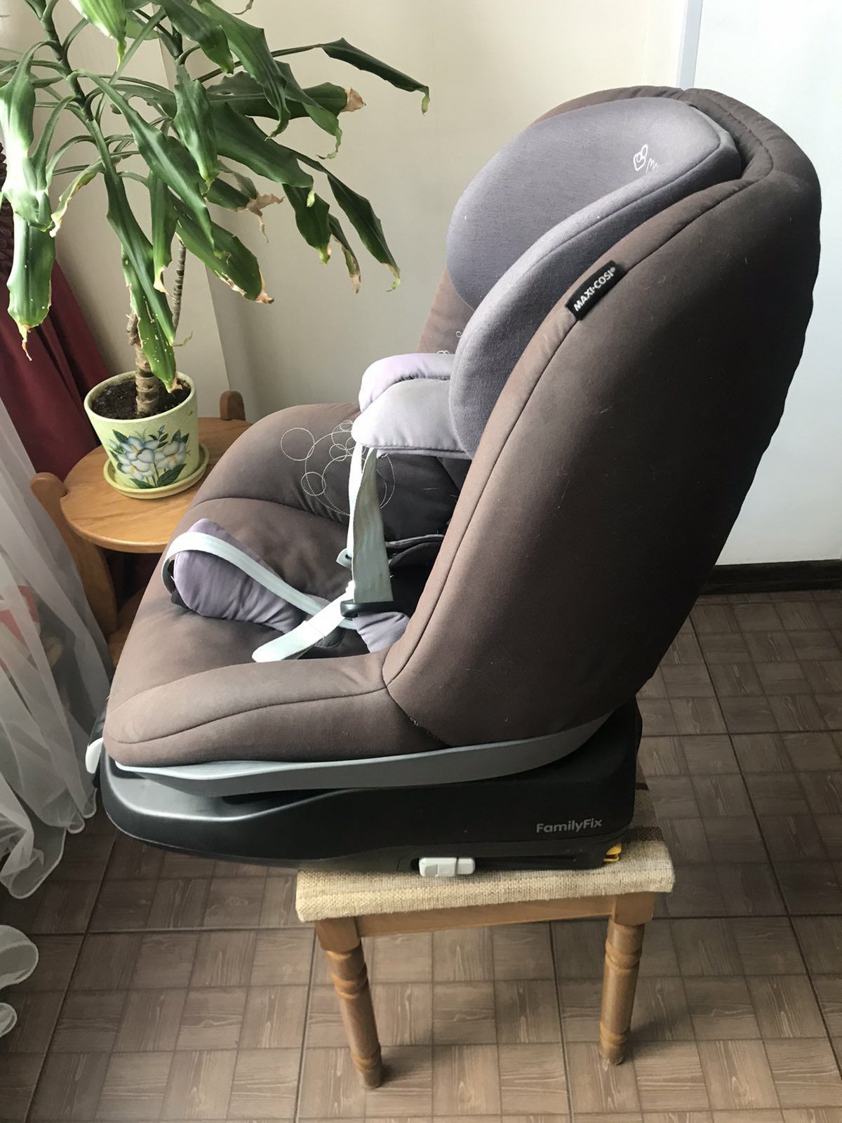 Автокрісло Maxi Cosi Pearl