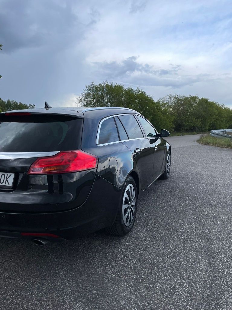 Sprzedam Opel Insignie Sports Tourer 2.0T