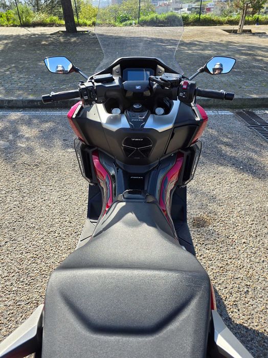 Honda Forza 750 (12.2020)