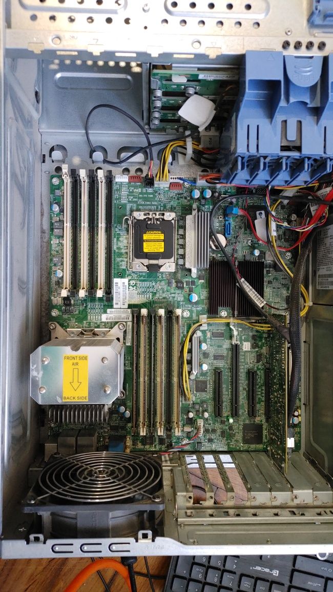 Serwer HP Proliant ML150 G6