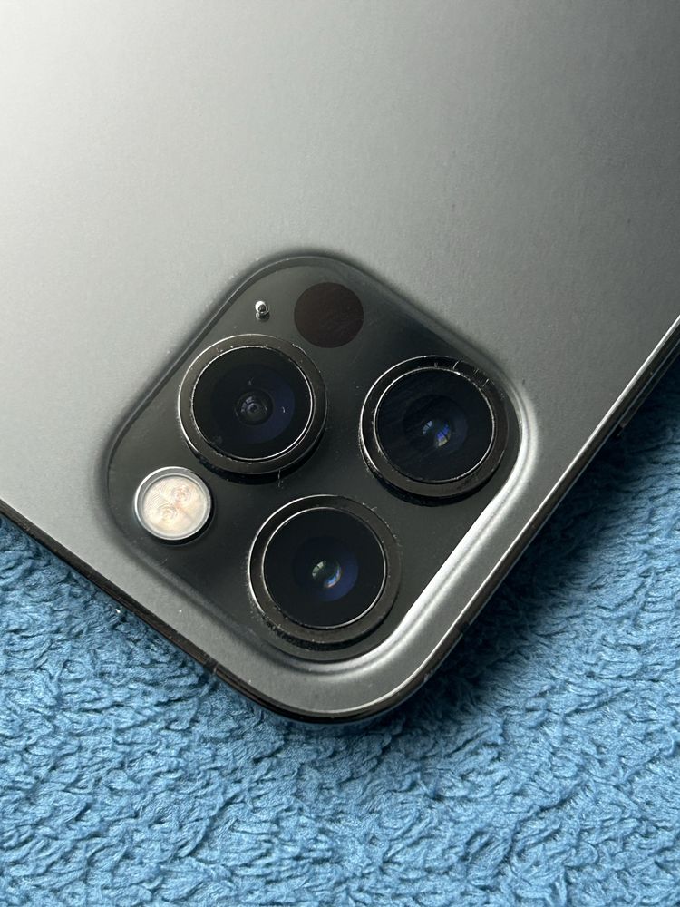 iPhone 12 Pro 256GB Graphite