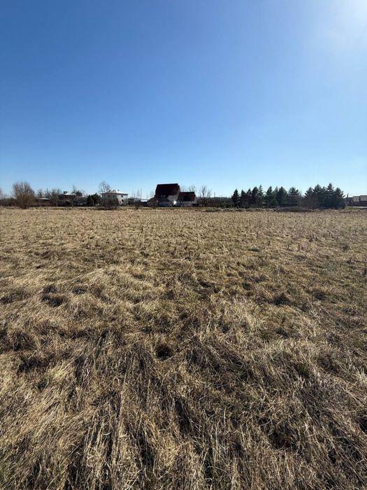 Продаж земельних ділянок, в с. Шипинці біля дороги (р-н Балії).