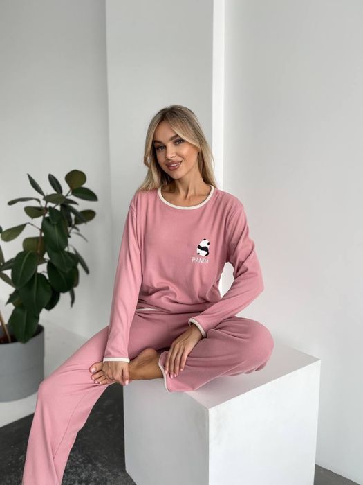 Комплект домашнього одягу