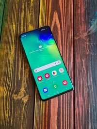 Samsung S10 8/128gb duos официал