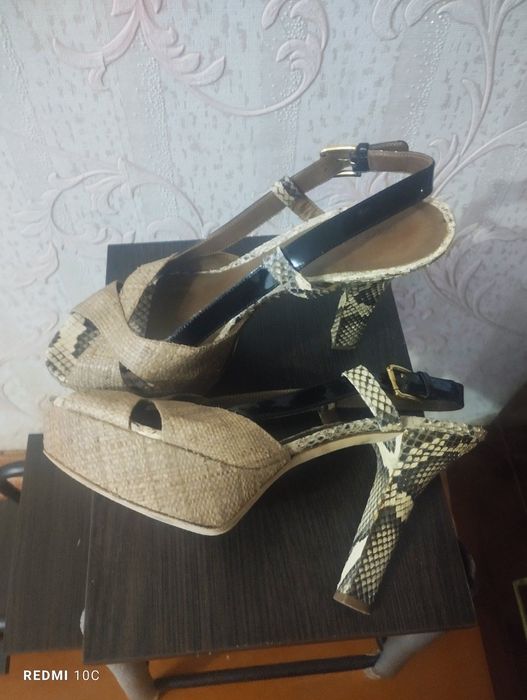 Босоніжки Dolce & Gabbana, оригінал!