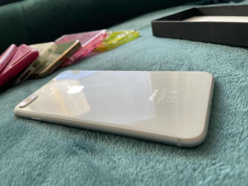 Iphone 8 plus 64gb