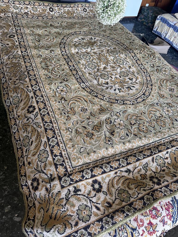 Caroete bordada