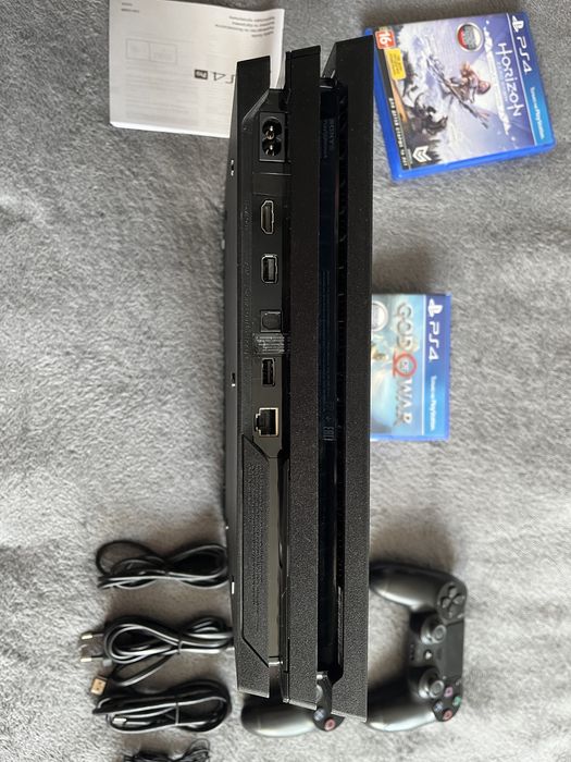 Консоль Sony PlayStation 4 PRO 1TB CUH 72 Black б/у