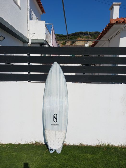Prancha de surf great white twin