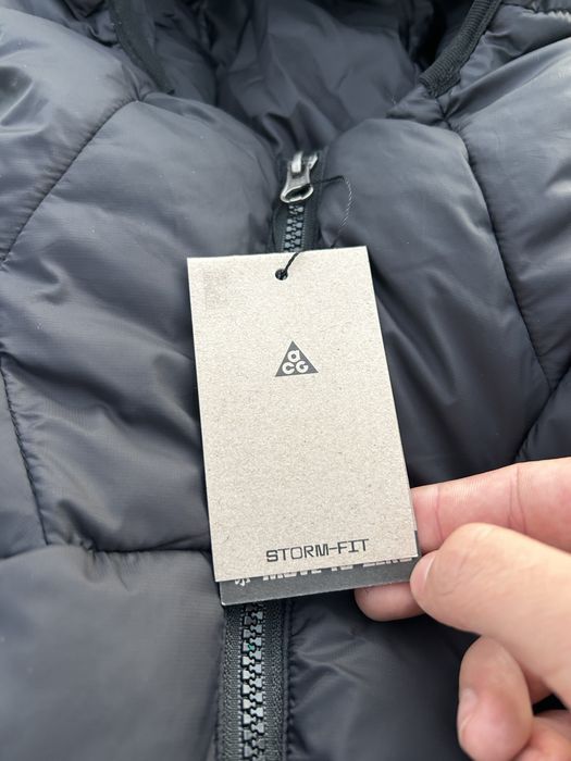 Чоловіча зимова куртка Nike ACG S-XL