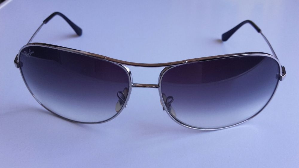 Óculos RayBan c/novos