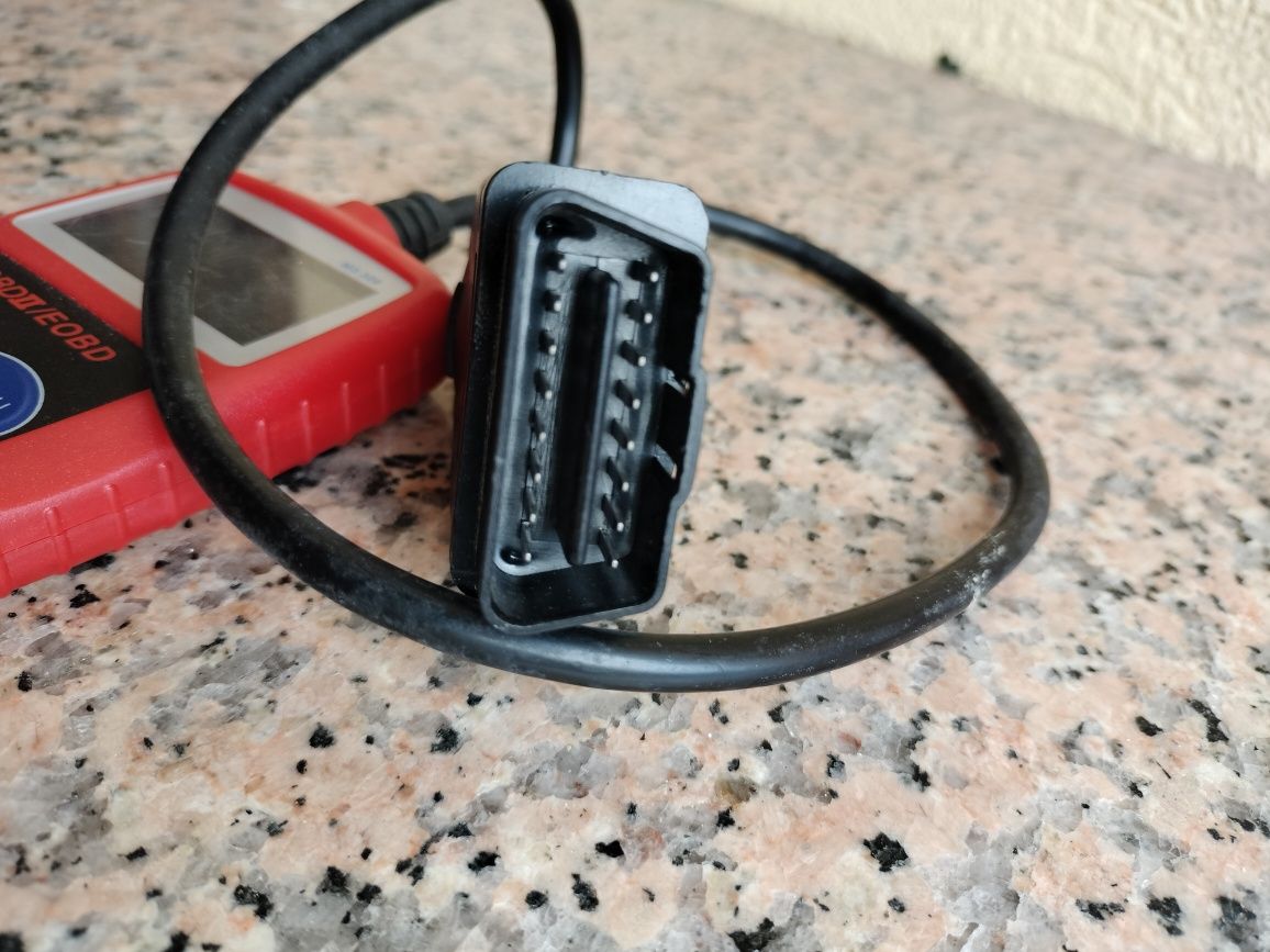 Leitor de diagnósticos OBD