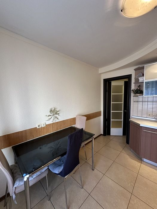 Продам 2кв Виставка  5/9,50м 54000₴ Без АгенскихТерміново