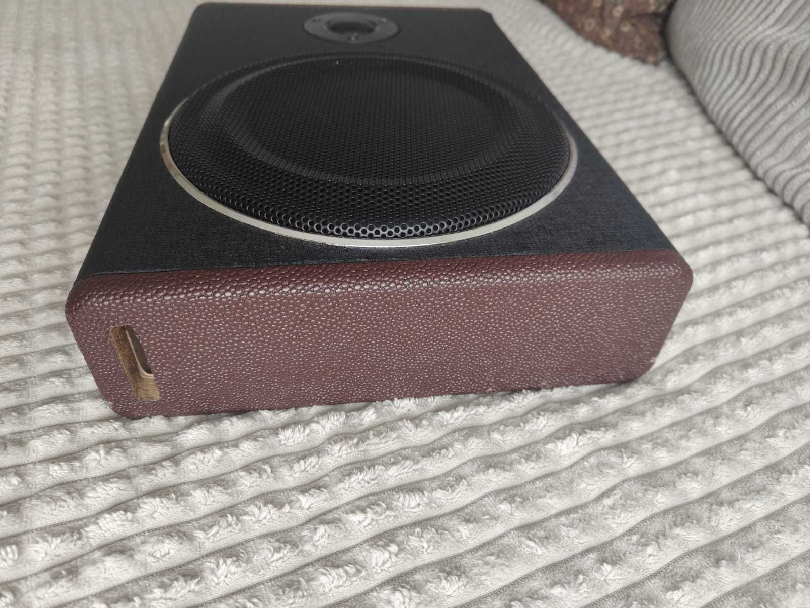 Subwoofer Slim do samochodowy bez okablowania
