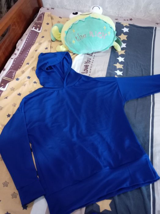 Нові костюми для дорослих і дітей