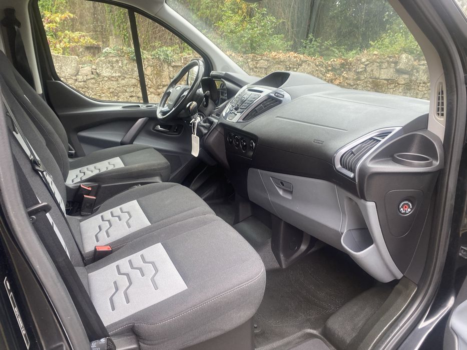 Carrinha ford custom 3lugares