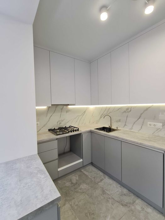 Продаж 1к квартири 42 кв. м на вул. Кармелюка ЖК Авіла