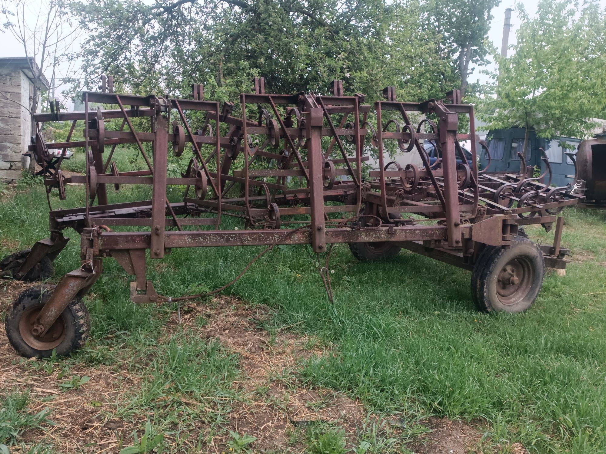 Продам культиватор прицепний розкладний