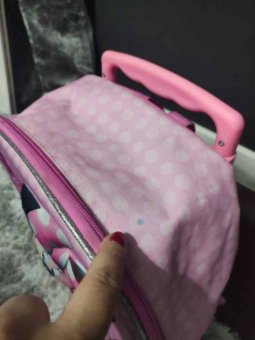 Mochila com rodas da Minnie