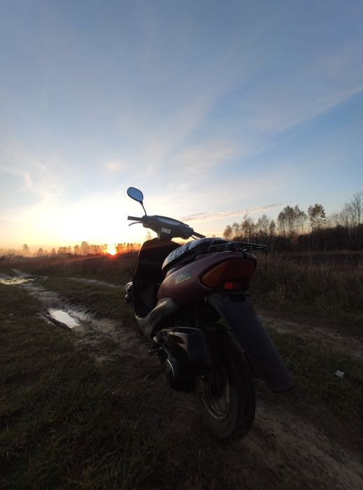 Продам скутер Хонда дио 27