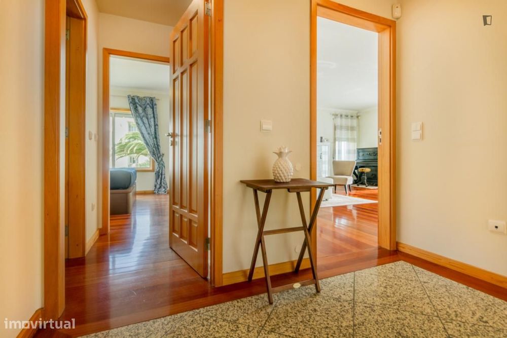 Apartamento com 1 quartos - localizado em São Félix da Marinha Porto