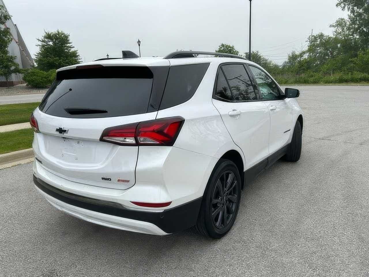 2023 Chevrolet Equinox RS with 1RS