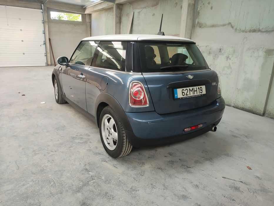 Mini One D Ler discrição