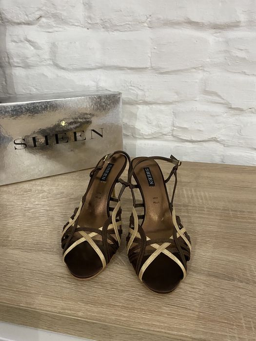 Босоніжки жіночі 37 шкіряні