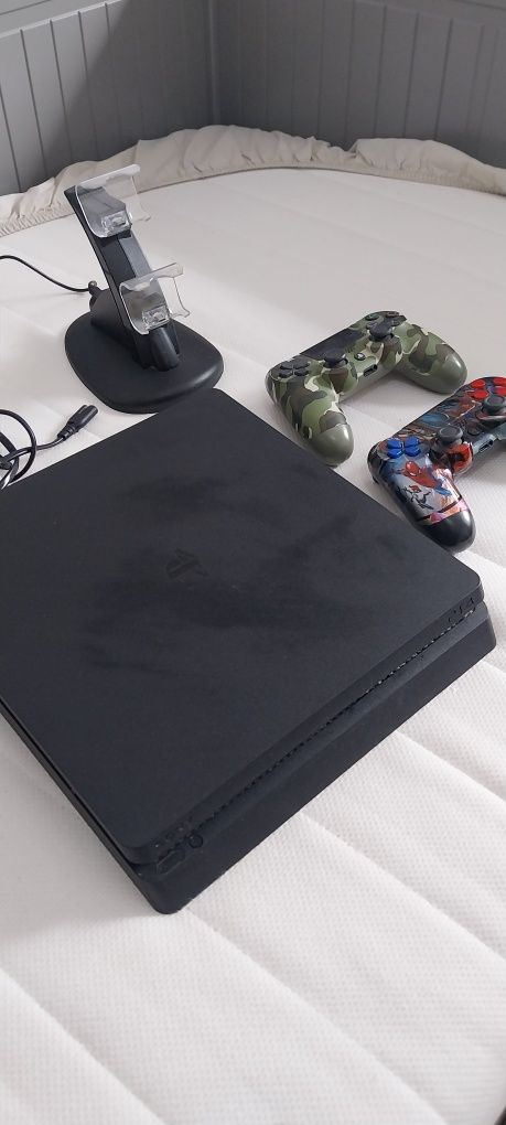 Ps4 Slim 1 tb Usado